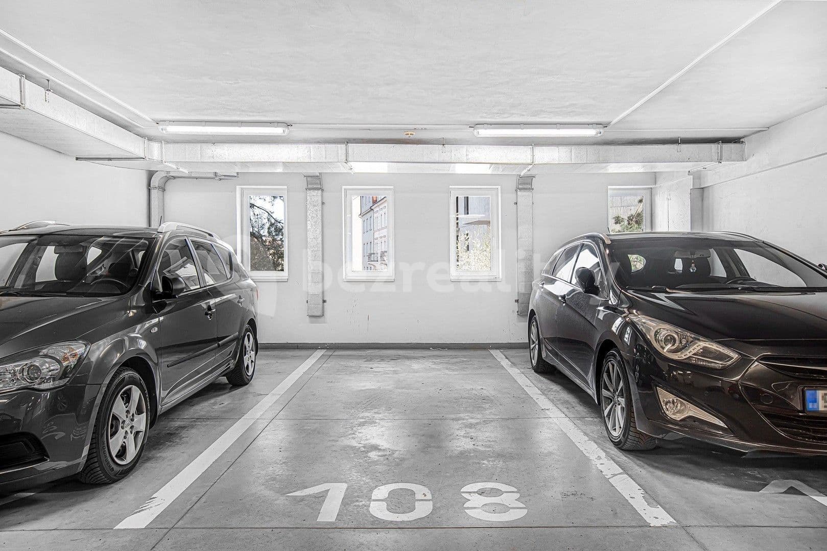 Prenájom bytu 1-izbový 34 m², Plzeňská, Praha, Praha Prenájom bytu 1-izbový 34 m², Plzeňská, Praha, Praha