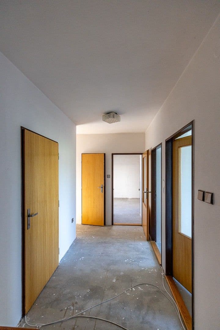 Predaj domu 300 m², pozemek 314 m², Dlouhá, Havlíčkův Brod, Kraj Vysočina Predaj domu 300 m², pozemek 314 m², Dlouhá, Havlíčkův Brod, Kraj Vysočina