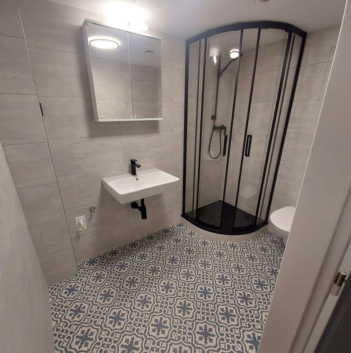 Predaj nebytového priestoru 29 m², Bulharská, Praha, Praha Predaj nebytového priestoru 29 m², Bulharská, Praha, Praha