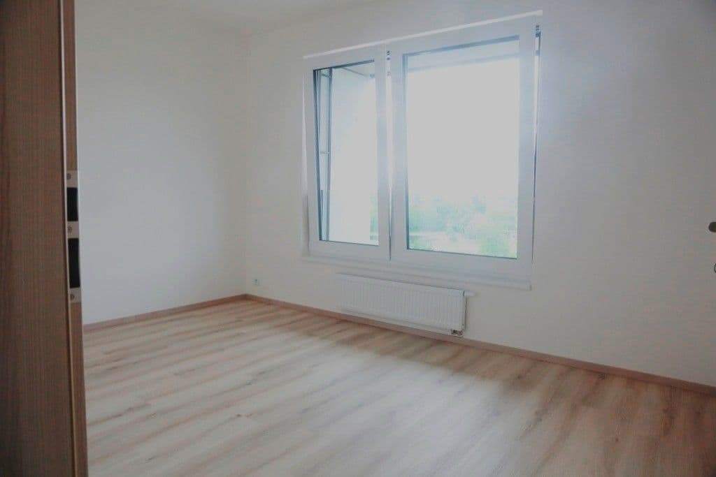 Prenájom bytu 2-izbový 45 m², Hodkovická, Praha, Praha Prenájom bytu 2-izbový 45 m², Hodkovická, Praha, Praha