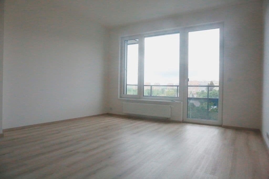 Prenájom bytu 2-izbový 45 m², Hodkovická, Praha, Praha Prenájom bytu 2-izbový 45 m², Hodkovická, Praha, Praha