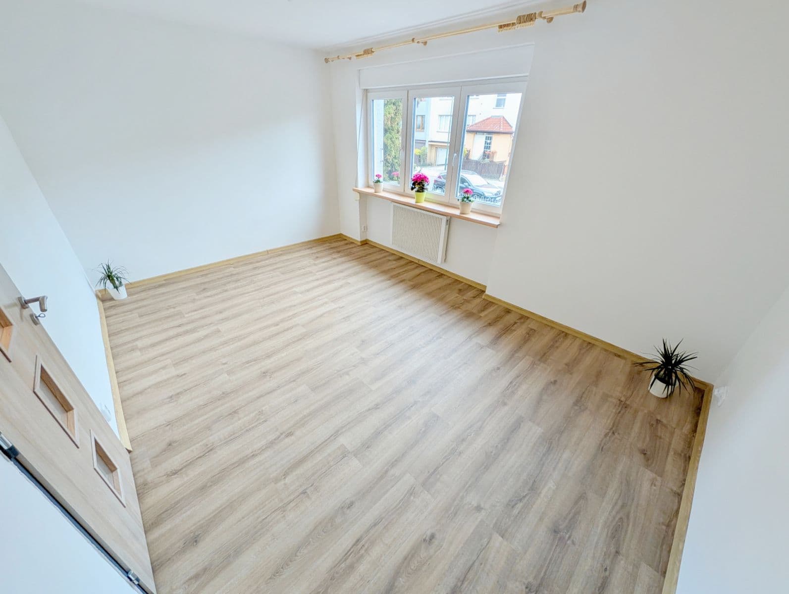 Prenájom bytu 3-izbový 65 m², U Švédské kaple, Opava, Moravskoslezský kraj Prenájom bytu 3-izbový 65 m², U Švédské kaple, Opava, Moravskoslezský kraj