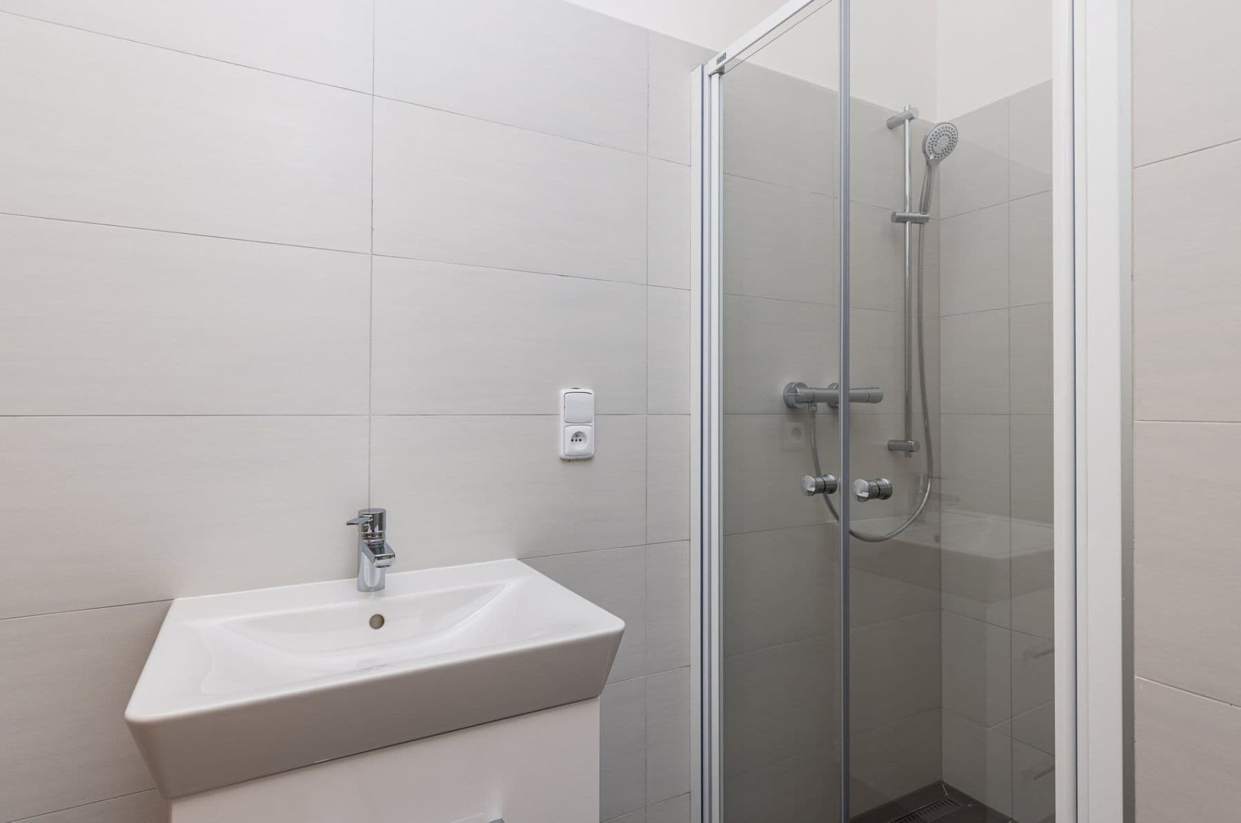 Prenájom bytu 1-izbový 29 m², Seifertova, Praha, Praha Prenájom bytu 1-izbový 29 m², Seifertova, Praha, Praha