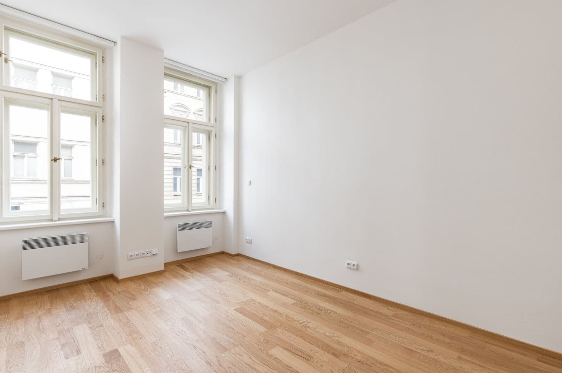 Prenájom bytu 1-izbový 29 m², Seifertova, Praha, Praha Prenájom bytu 1-izbový 29 m², Seifertova, Praha, Praha