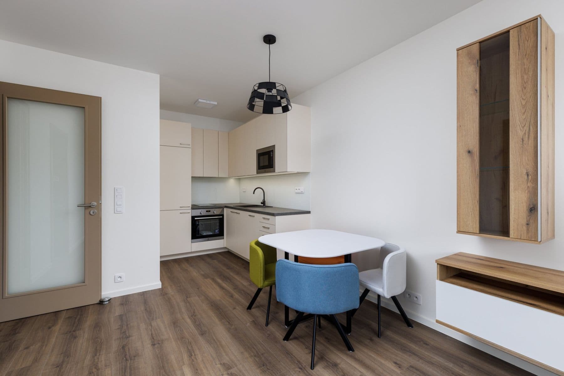 Prenájom bytu 2-izbový 48 m², V domově, Praha, Praha Prenájom bytu 2-izbový 48 m², V domově, Praha, Praha