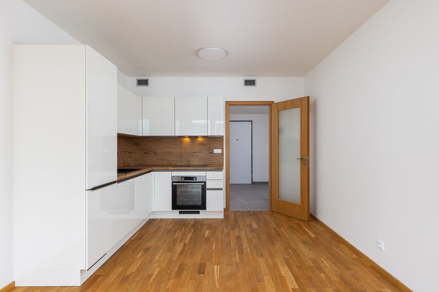 Prenájom bytu 1-izbový 31 m², Smržových, Praha, Praha Prenájom bytu 1-izbový 31 m², Smržových, Praha, Praha
