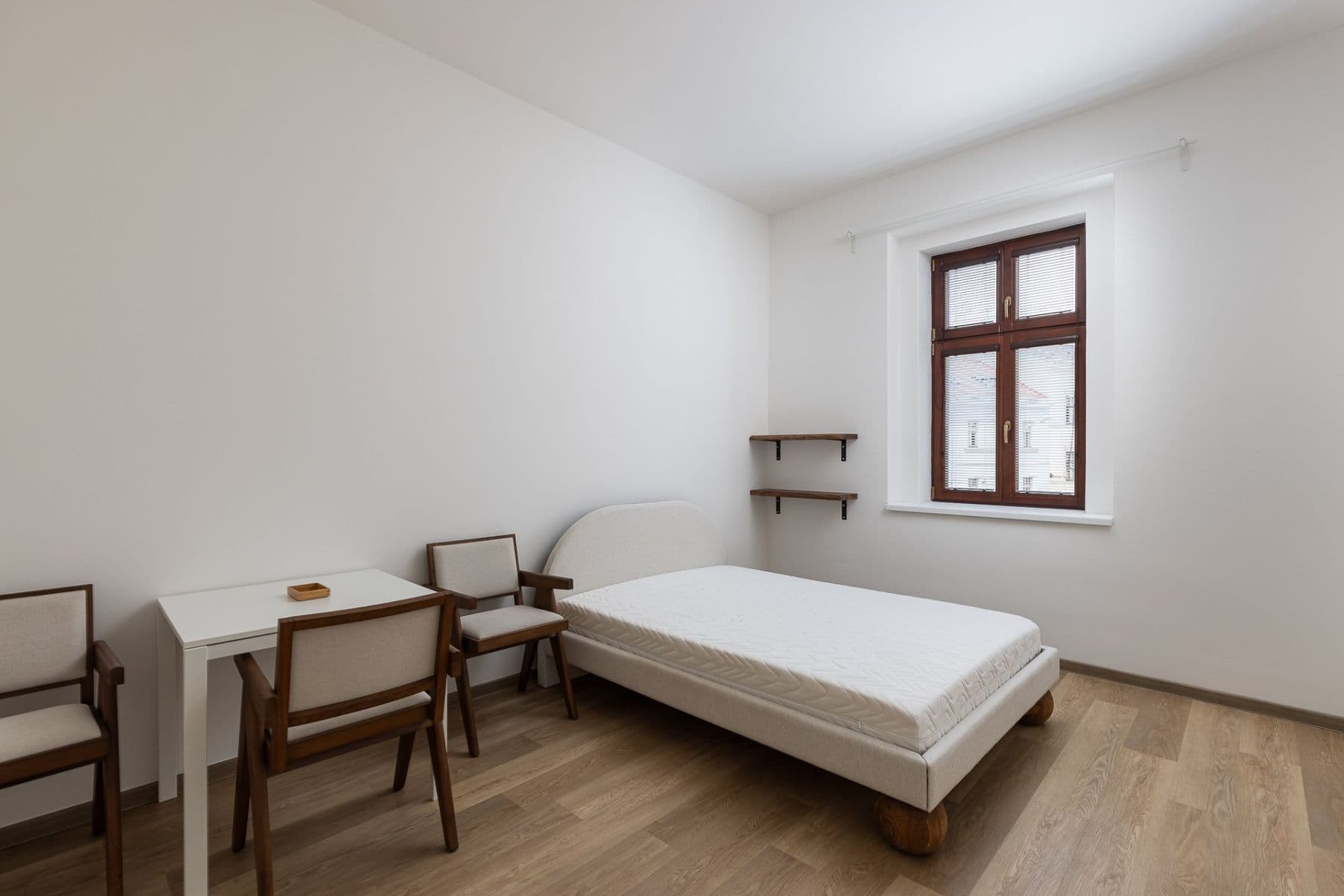 Prenájom bytu 1-izbový 29 m², Milíčova, Praha, Praha Prenájom bytu 1-izbový 29 m², Milíčova, Praha, Praha