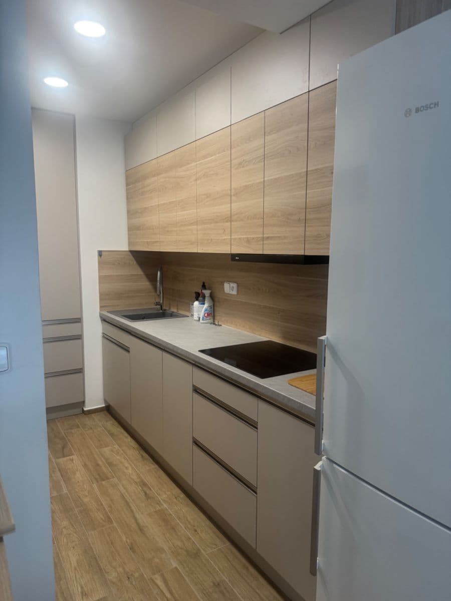 Prenájom bytu 2-izbový 66 m², Pod Zámečkem, Hradec Králové, Královéhradecký kraj Prenájom bytu 2-izbový 66 m², Pod Zámečkem, Hradec Králové, Královéhradecký kraj