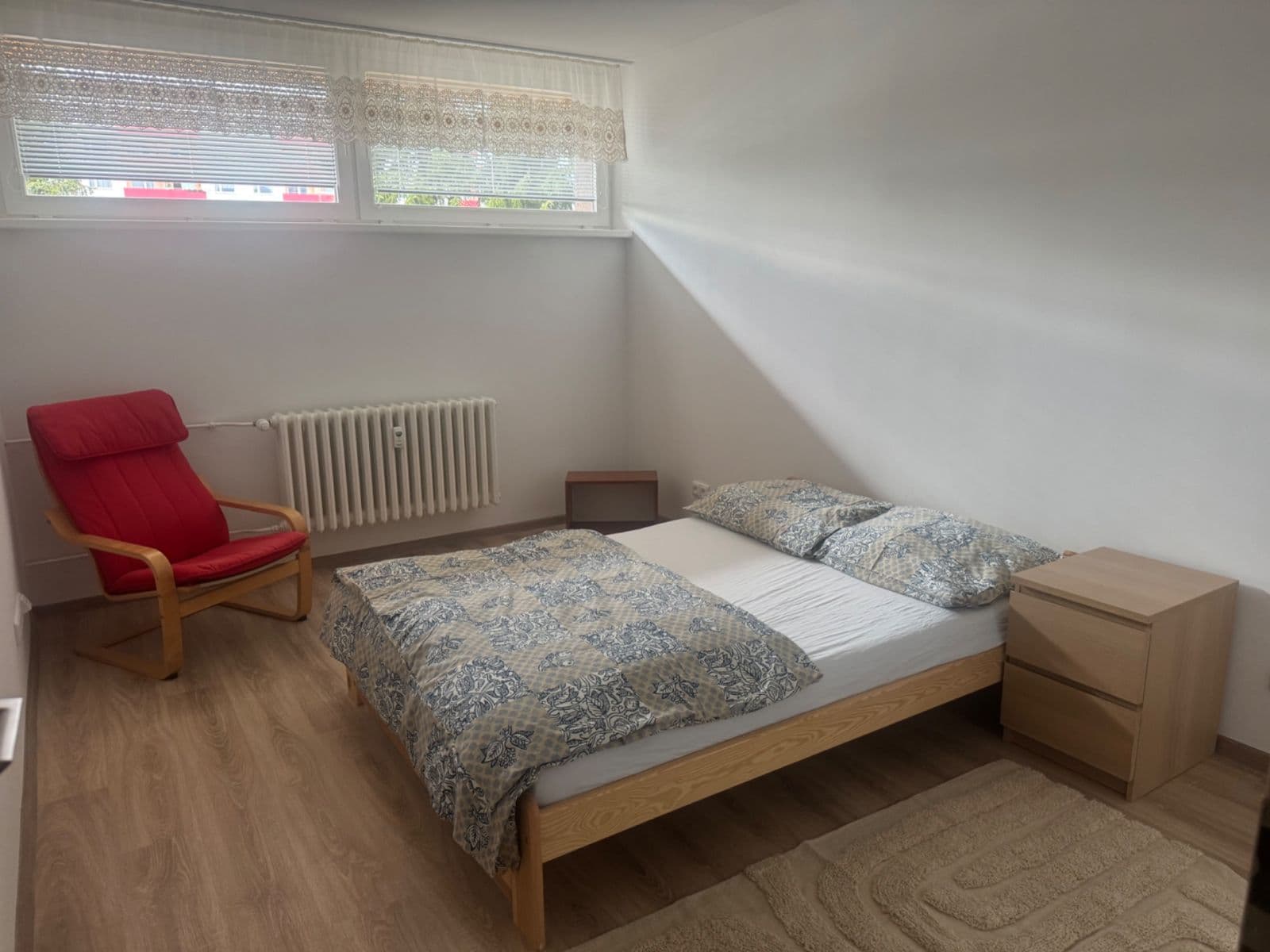 Prenájom bytu 2-izbový 66 m², Pod Zámečkem, Hradec Králové, Královéhradecký kraj Prenájom bytu 2-izbový 66 m², Pod Zámečkem, Hradec Králové, Královéhradecký kraj
