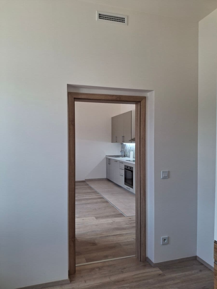 Prenájom bytu 2-izbový 44 m², Arnošta Staňka, Praha, Praha Prenájom bytu 2-izbový 44 m², Arnošta Staňka, Praha, Praha