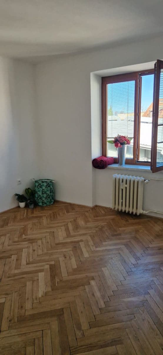 Predaj bytu 2-izbový 58 m², Otakarova, České Budějovice, Jihočeský kraj Predaj bytu 2-izbový 58 m², Otakarova, České Budějovice, Jihočeský kraj