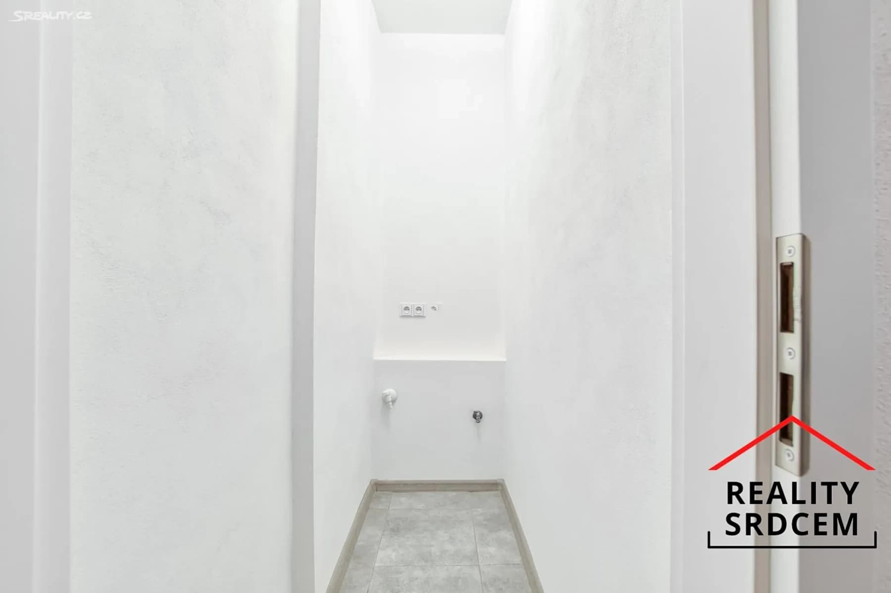 Prenájom bytu 2-izbový 69 m², tř. Osvobození, Karviná, Moravskoslezský kraj Prenájom bytu 2-izbový 69 m², tř. Osvobození, Karviná, Moravskoslezský kraj