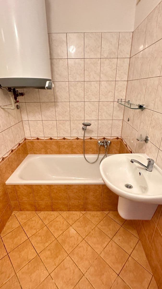 Predaj bytu 3-izbový 83 m², Žižice, Středočeský kraj Predaj bytu 3-izbový 83 m², Žižice, Středočeský kraj