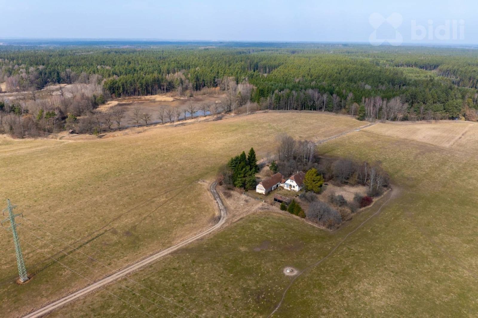 Predaj domu 665 m², pozemek 4.778 m², Benátky, Suchdol nad Lužnicí, Jihočeský kraj Predaj domu 665 m², pozemek 4.778 m², Benátky, Suchdol nad Lužnicí, Jihočeský kraj