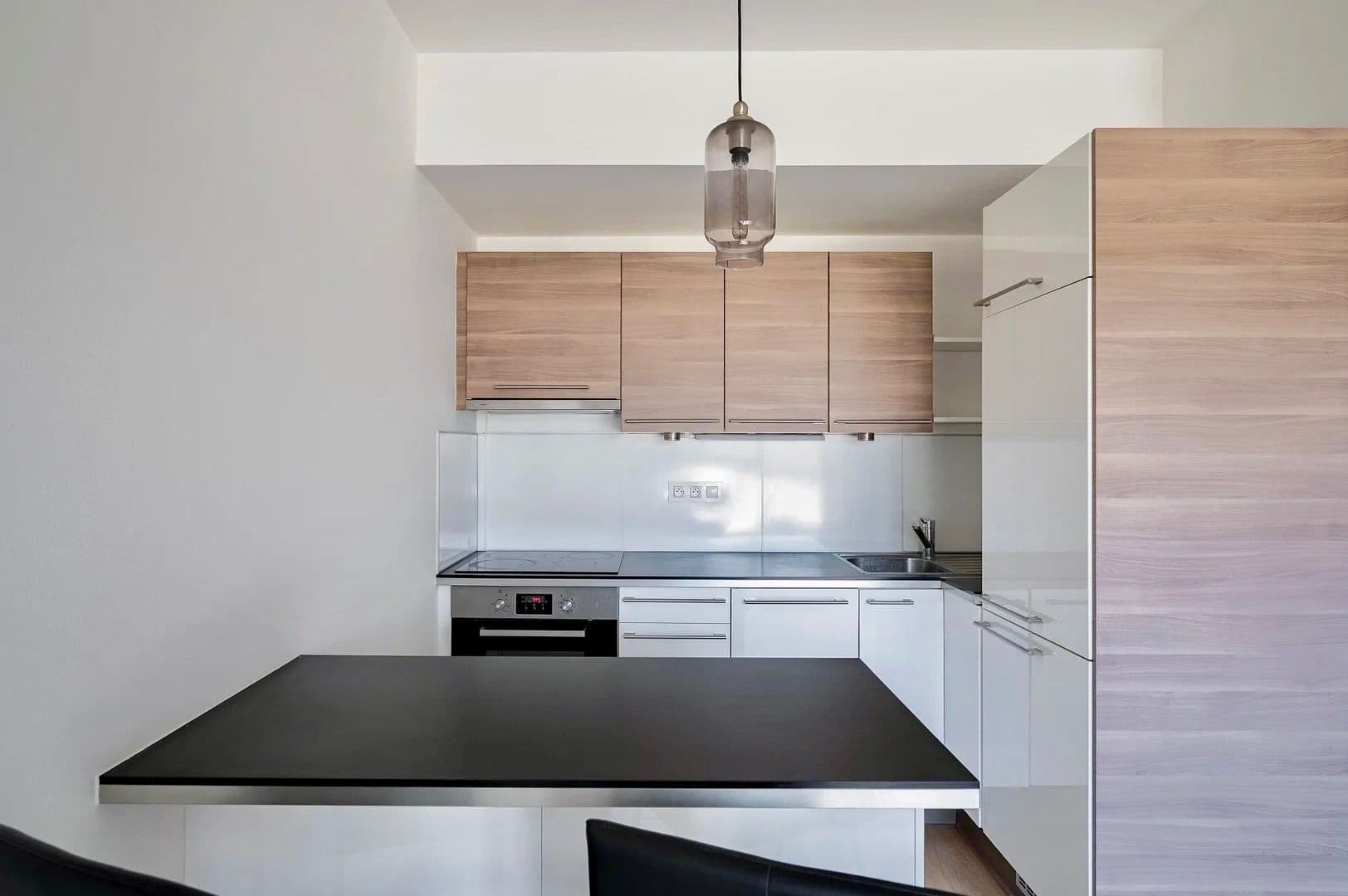 Prenájom bytu 2-izbový 55 m², Mezitraťová, Praha, Praha Prenájom bytu 2-izbový 55 m², Mezitraťová, Praha, Praha