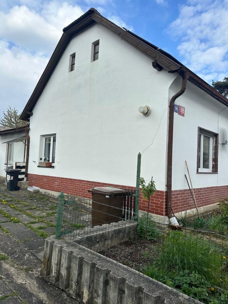 Predaj domu 258 m², pozemek 497 m², Na Dolnici, Praha, Praha Predaj domu 258 m², pozemek 497 m², Na Dolnici, Praha, Praha
