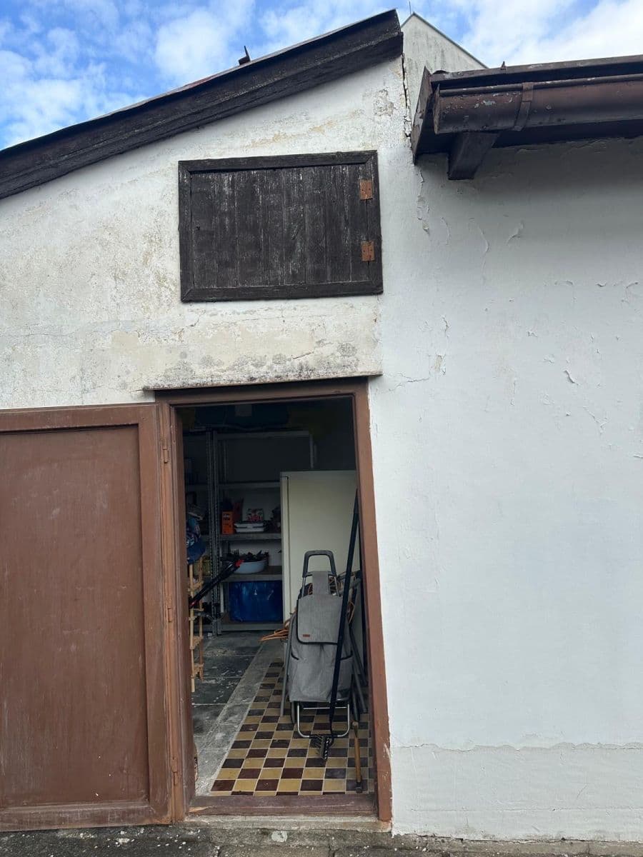 Predaj domu 258 m², pozemek 497 m², Na Dolnici, Praha, Praha Predaj domu 258 m², pozemek 497 m², Na Dolnici, Praha, Praha