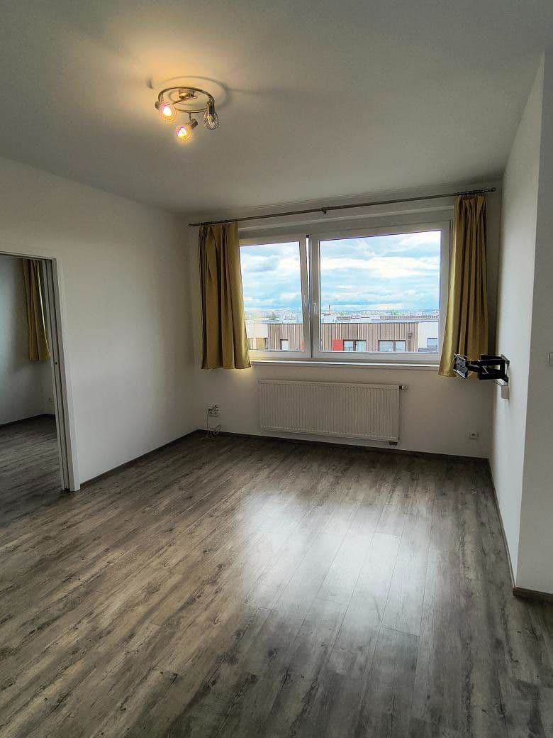 Prenájom bytu 2-izbový 56 m², Kardausova, Praha, Praha Prenájom bytu 2-izbový 56 m², Kardausova, Praha, Praha