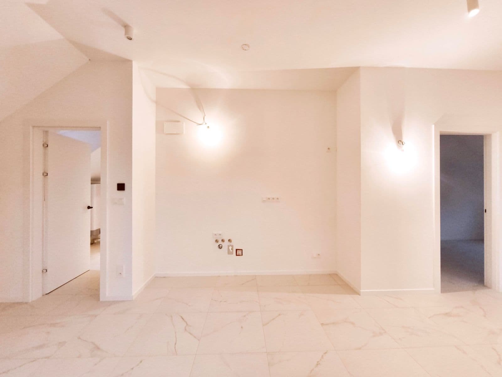 Predaj bytu 3-izbový 67 m², K Vltavě, Praha, Praha Predaj bytu 3-izbový 67 m², K Vltavě, Praha, Praha