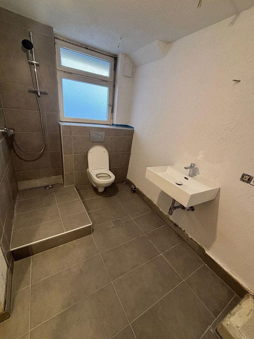 Prenájom bytu 5-izbový 117 m², Stuttgarter Straße 5, Herrenberg, Bádensko-Wurttembersko Prenájom bytu 5-izbový 117 m², Stuttgarter Straße 5, Herrenberg, Bádensko-Wurttembersko
