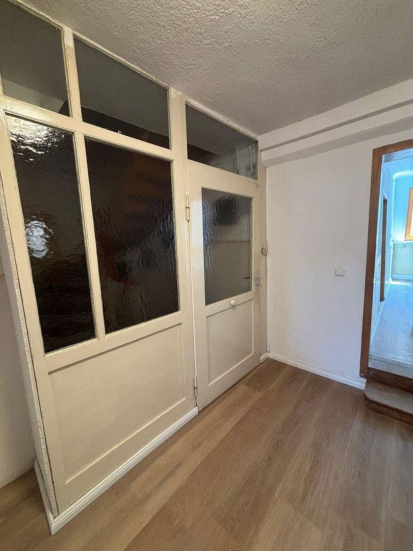 Prenájom bytu 5-izbový 117 m², Stuttgarter Straße 5, Herrenberg, Bádensko-Wurttembersko Prenájom bytu 5-izbový 117 m², Stuttgarter Straße 5, Herrenberg, Bádensko-Wurttembersko