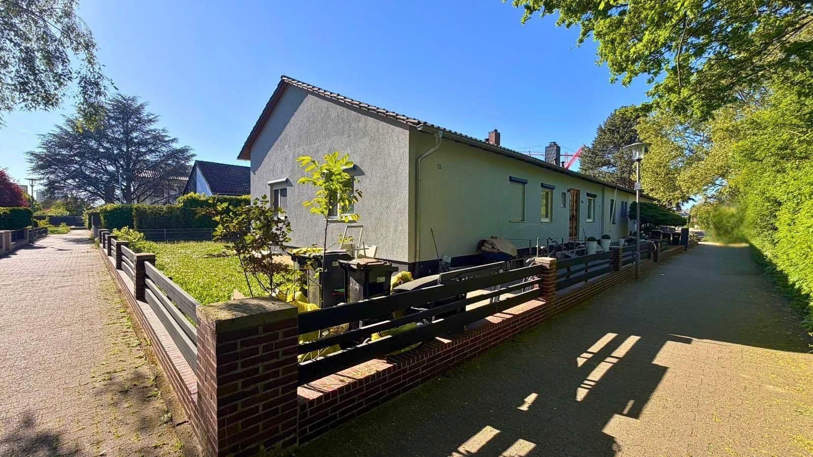 Predaj domu 155 m², pozemek 420 m², Frankenthal, Porýnie-Falcko Predaj domu 155 m², pozemek 420 m², Frankenthal, Porýnie-Falcko
