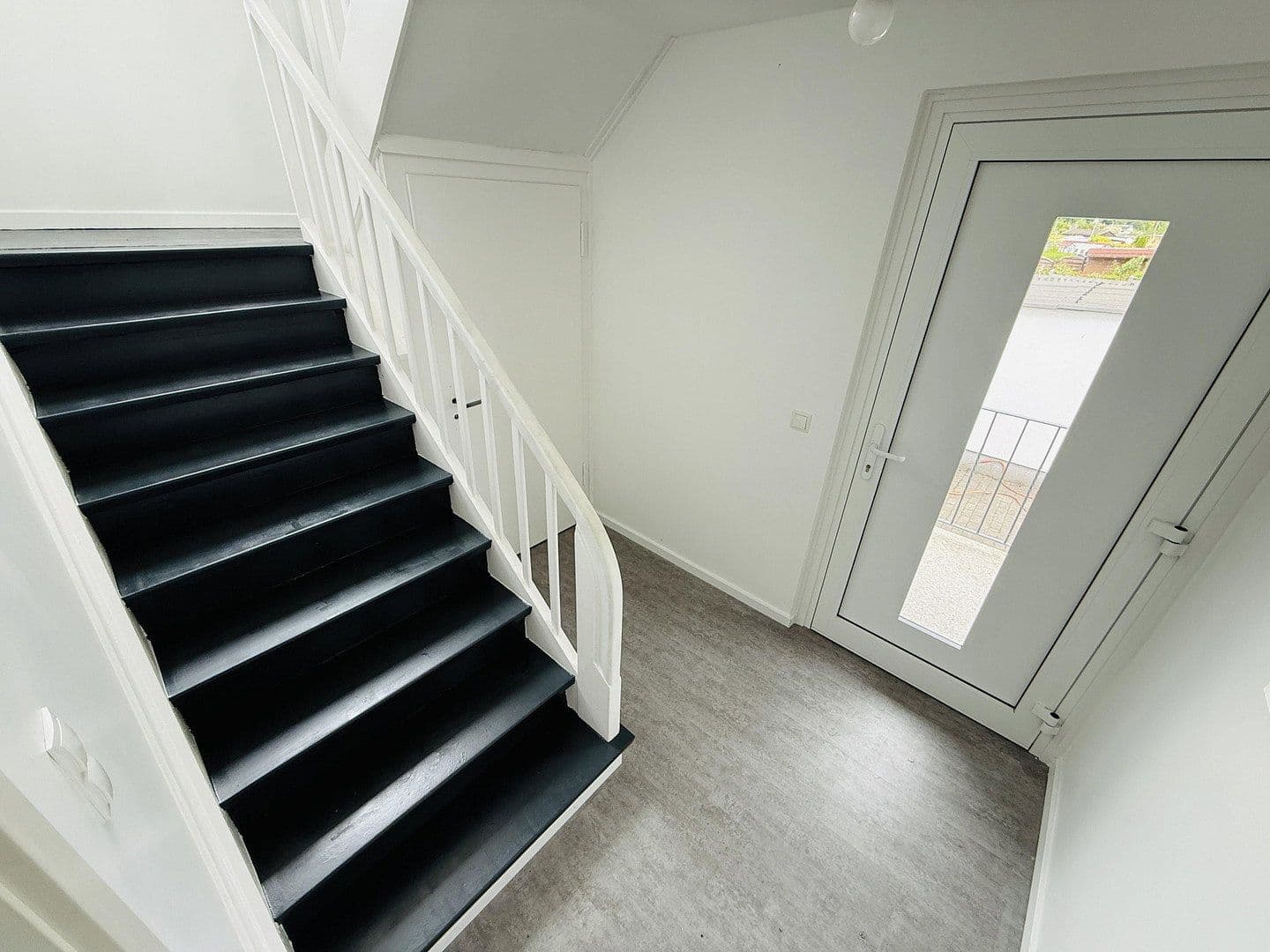 Predaj domu 165 m², pozemek 488 m², In den Tannen 19, Lünen, Severné Porýnie - Westfálsko Predaj domu 165 m², pozemek 488 m², In den Tannen 19, Lünen, Severné Porýnie - Westfálsko