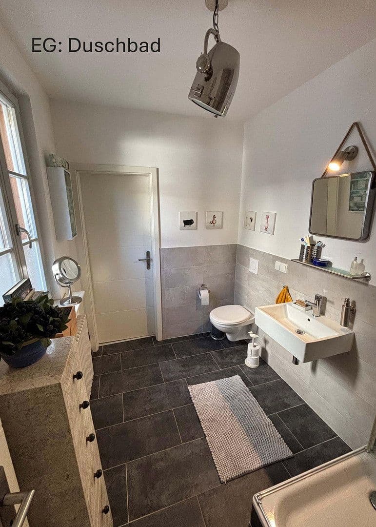 Predaj domu 156 m², pozemek 250 m², Braunschweig, Dolné Sasko Predaj domu 156 m², pozemek 250 m², Braunschweig, Dolné Sasko