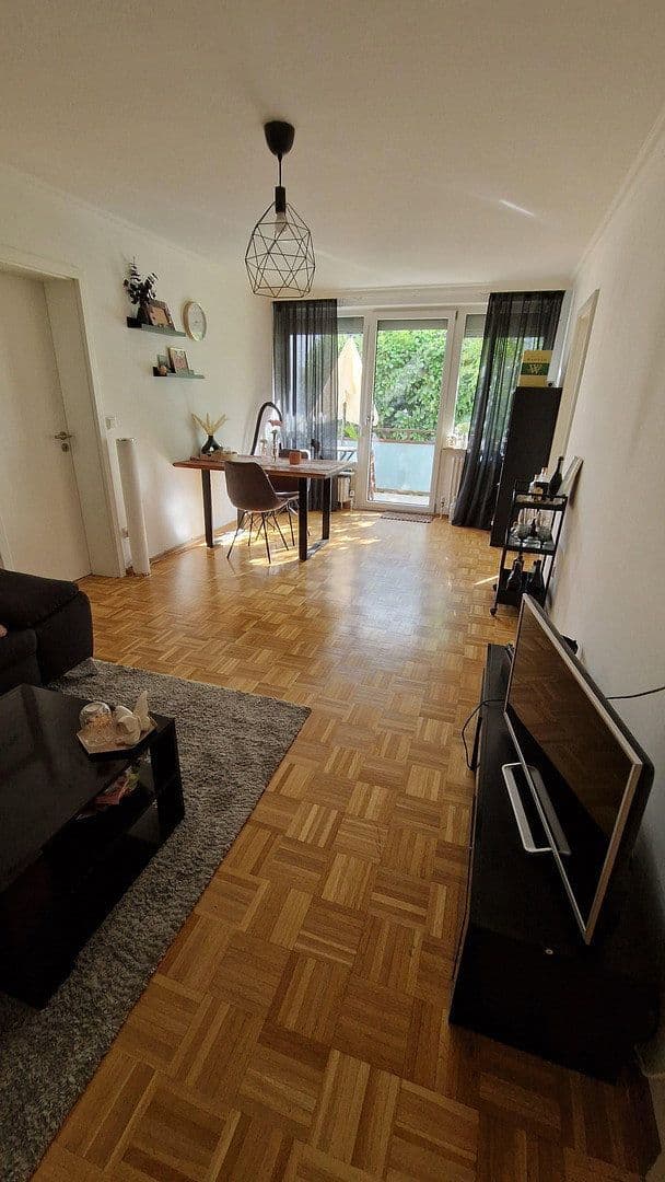 Prenájom bytu 2-izbový 62 m², Gartenstr., München, Bavorsko Prenájom bytu 2-izbový 62 m², Gartenstr., München, Bavorsko