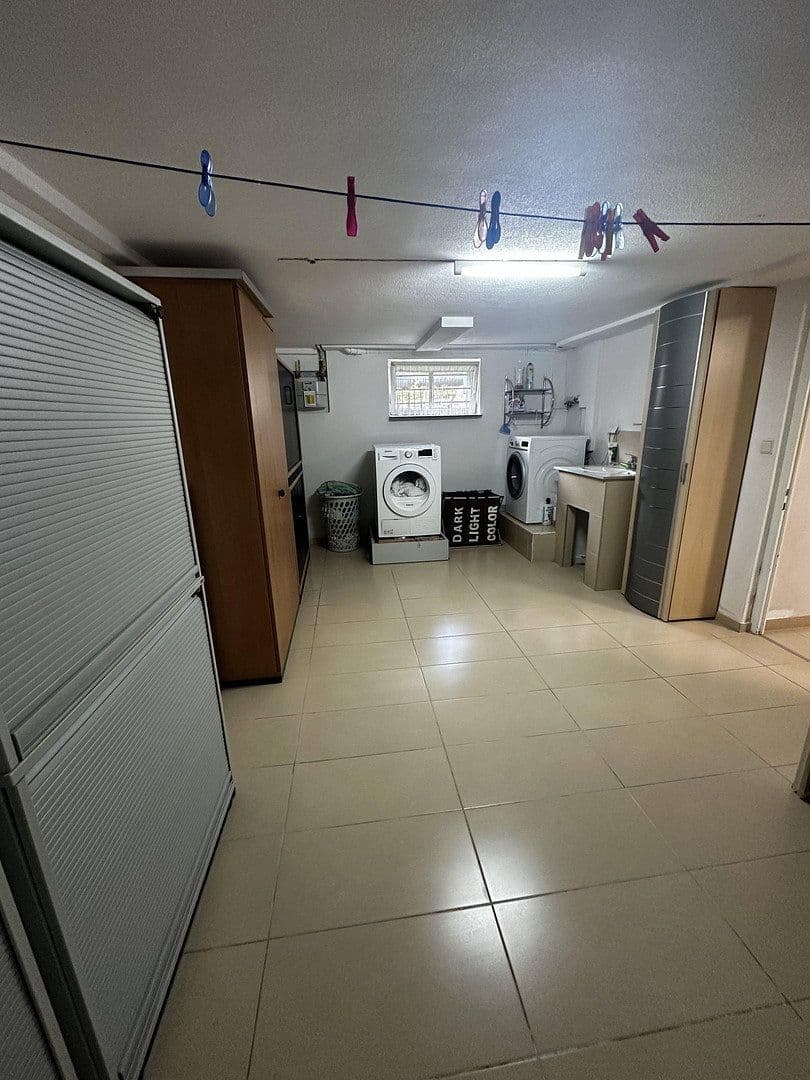 Predaj domu 129 m², pozemek 423 m², Östringen, Bádensko-Wurttembersko Predaj domu 129 m², pozemek 423 m², Östringen, Bádensko-Wurttembersko
