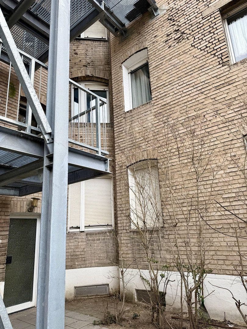 Predaj bytu 4-izbový 89 m², Zerzabelshofstr. 17, Nürnberg, Bavorsko Predaj bytu 4-izbový 89 m², Zerzabelshofstr. 17, Nürnberg, Bavorsko