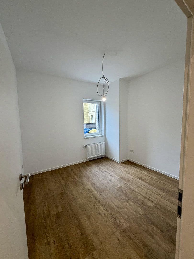 Predaj bytu 4-izbový 89 m², Zerzabelshofstr. 17, Nürnberg, Bavorsko Predaj bytu 4-izbový 89 m², Zerzabelshofstr. 17, Nürnberg, Bavorsko