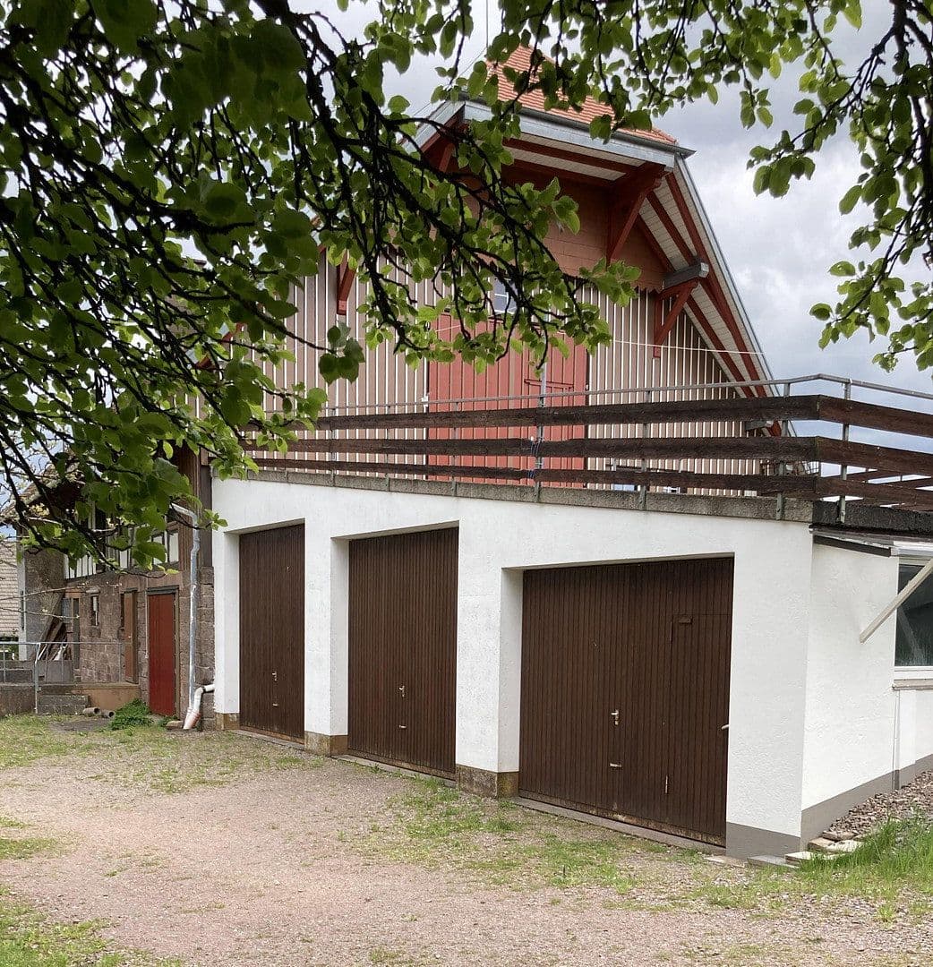 Predaj domu 330 m², pozemek 15.000 m², Königsfeld im Schwarzwald, Bádensko-Wurttembersko Predaj domu 330 m², pozemek 15.000 m², Königsfeld im Schwarzwald, Bádensko-Wurttembersko
