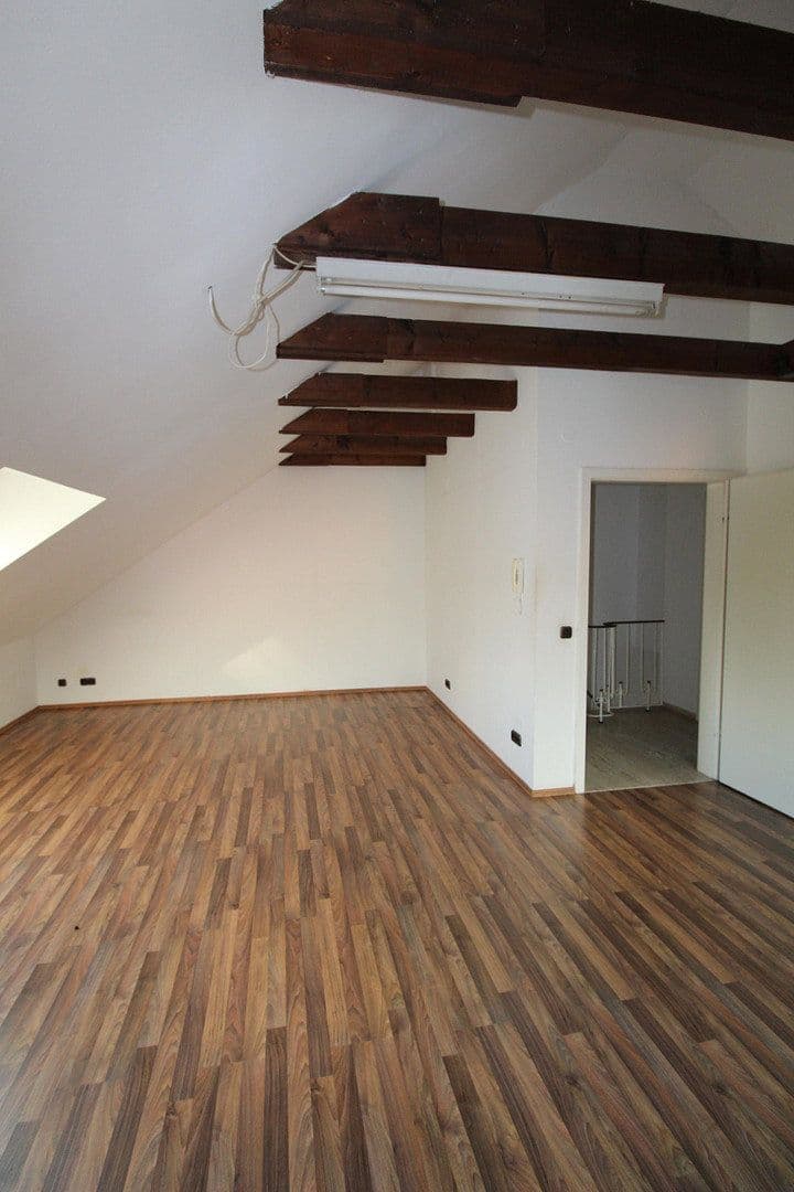 Predaj domu 158 m², pozemek 286 m², Hoppegartenring 119, Langenhagen, Dolné Sasko Predaj domu 158 m², pozemek 286 m², Hoppegartenring 119, Langenhagen, Dolné Sasko