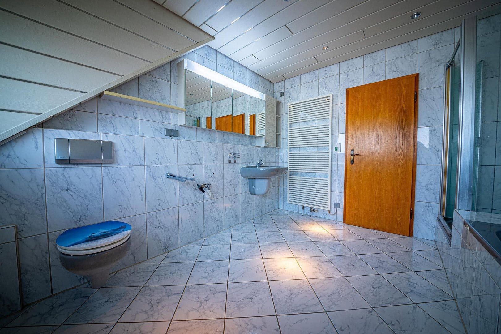 Prenájom bytu 3-izbový 119 m², Talstraße, Baden-Baden, Bádensko-Wurttembersko Prenájom bytu 3-izbový 119 m², Talstraße, Baden-Baden, Bádensko-Wurttembersko