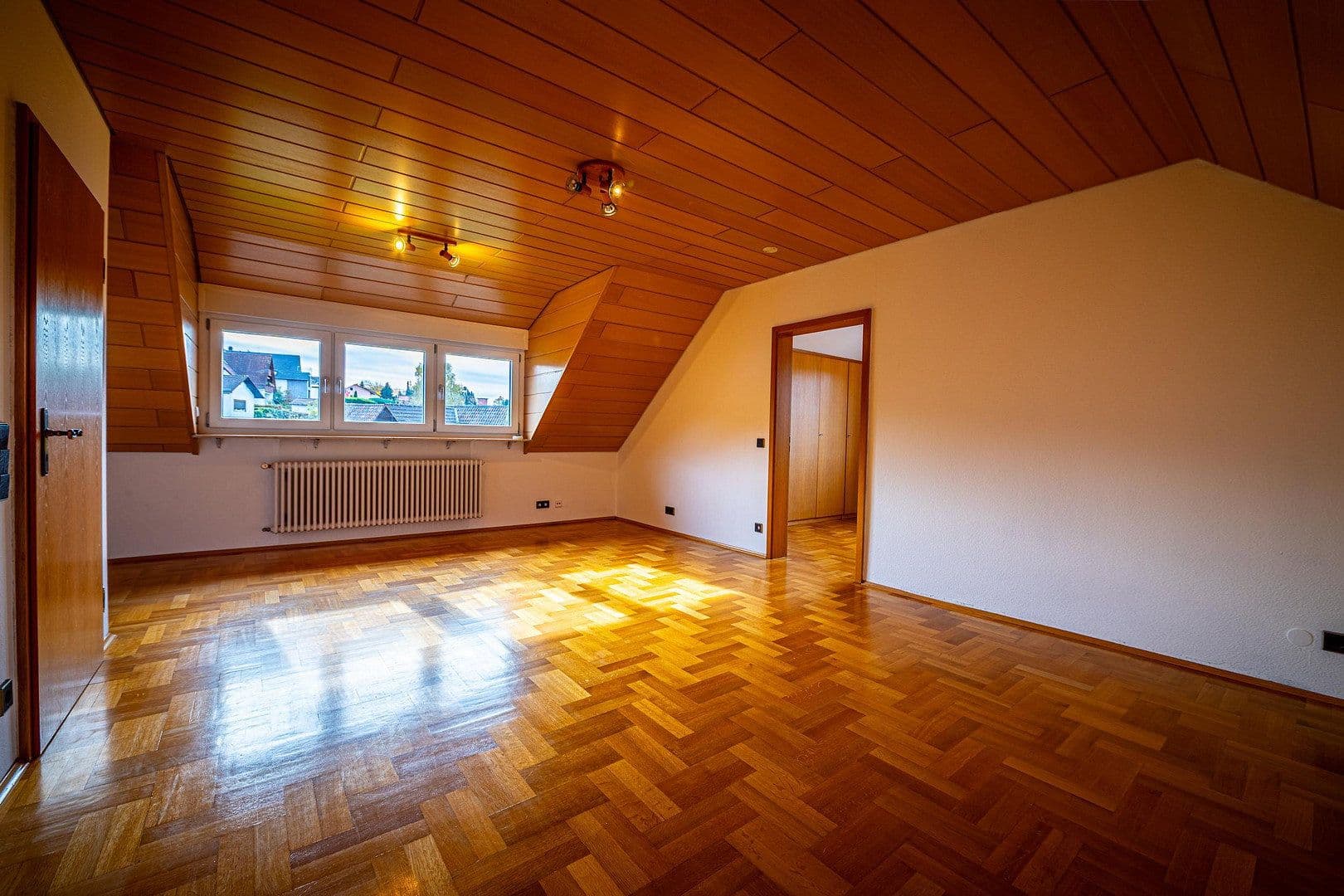 Prenájom bytu 3-izbový 119 m², Talstraße, Baden-Baden, Bádensko-Wurttembersko Prenájom bytu 3-izbový 119 m², Talstraße, Baden-Baden, Bádensko-Wurttembersko