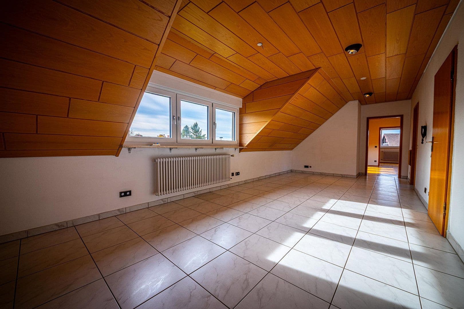 Prenájom bytu 3-izbový 119 m², Talstraße, Baden-Baden, Bádensko-Wurttembersko Prenájom bytu 3-izbový 119 m², Talstraße, Baden-Baden, Bádensko-Wurttembersko
