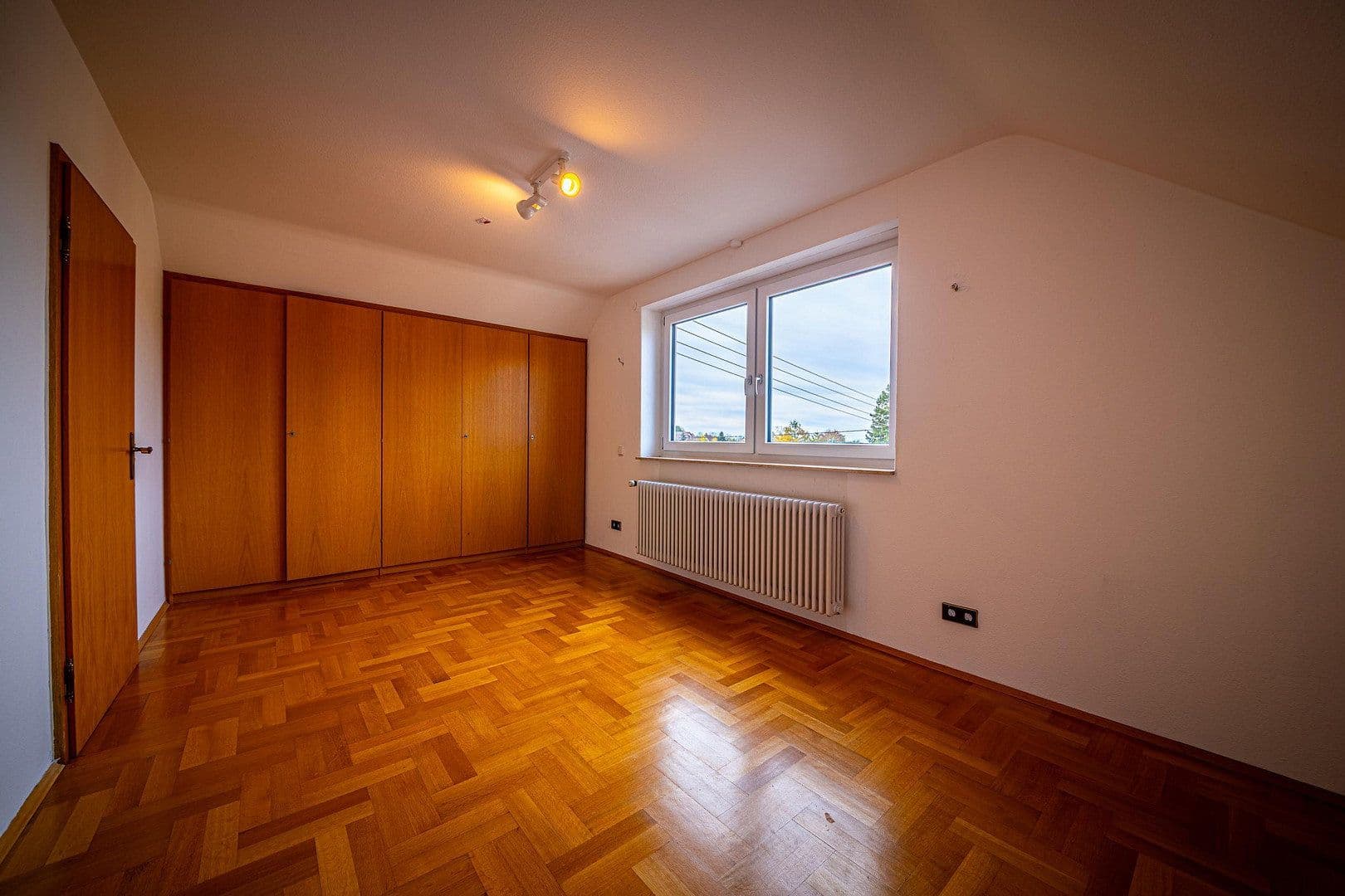 Prenájom bytu 3-izbový 119 m², Talstraße, Baden-Baden, Bádensko-Wurttembersko Prenájom bytu 3-izbový 119 m², Talstraße, Baden-Baden, Bádensko-Wurttembersko