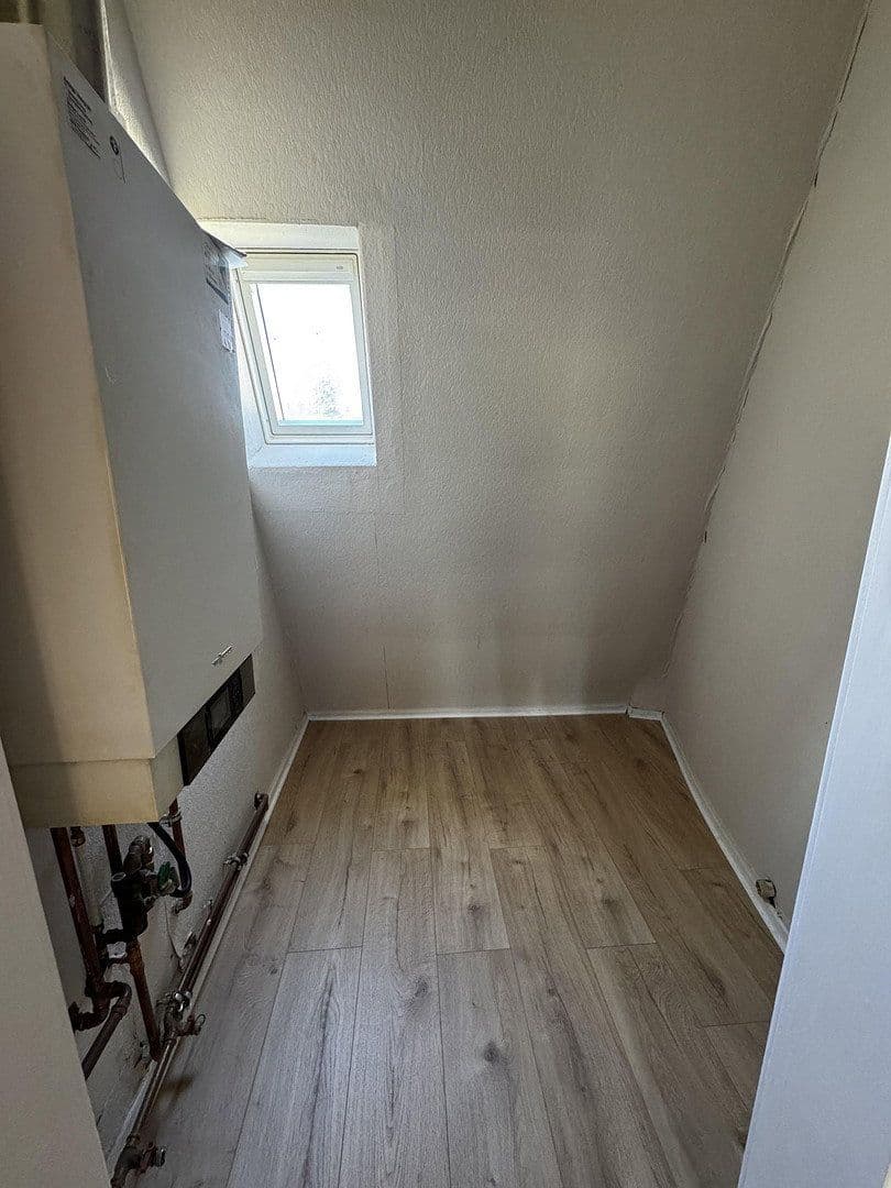 Prenájom bytu 2-izbový 60 m², Liebigstr. 74, Osnabrück, Dolné Sasko Prenájom bytu 2-izbový 60 m², Liebigstr. 74, Osnabrück, Dolné Sasko