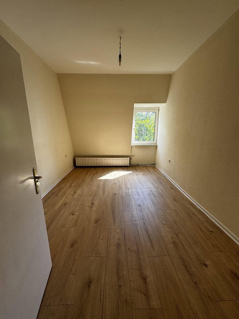 Prenájom bytu 2-izbový 60 m², Liebigstr. 74, Osnabrück, Dolné Sasko Prenájom bytu 2-izbový 60 m², Liebigstr. 74, Osnabrück, Dolné Sasko