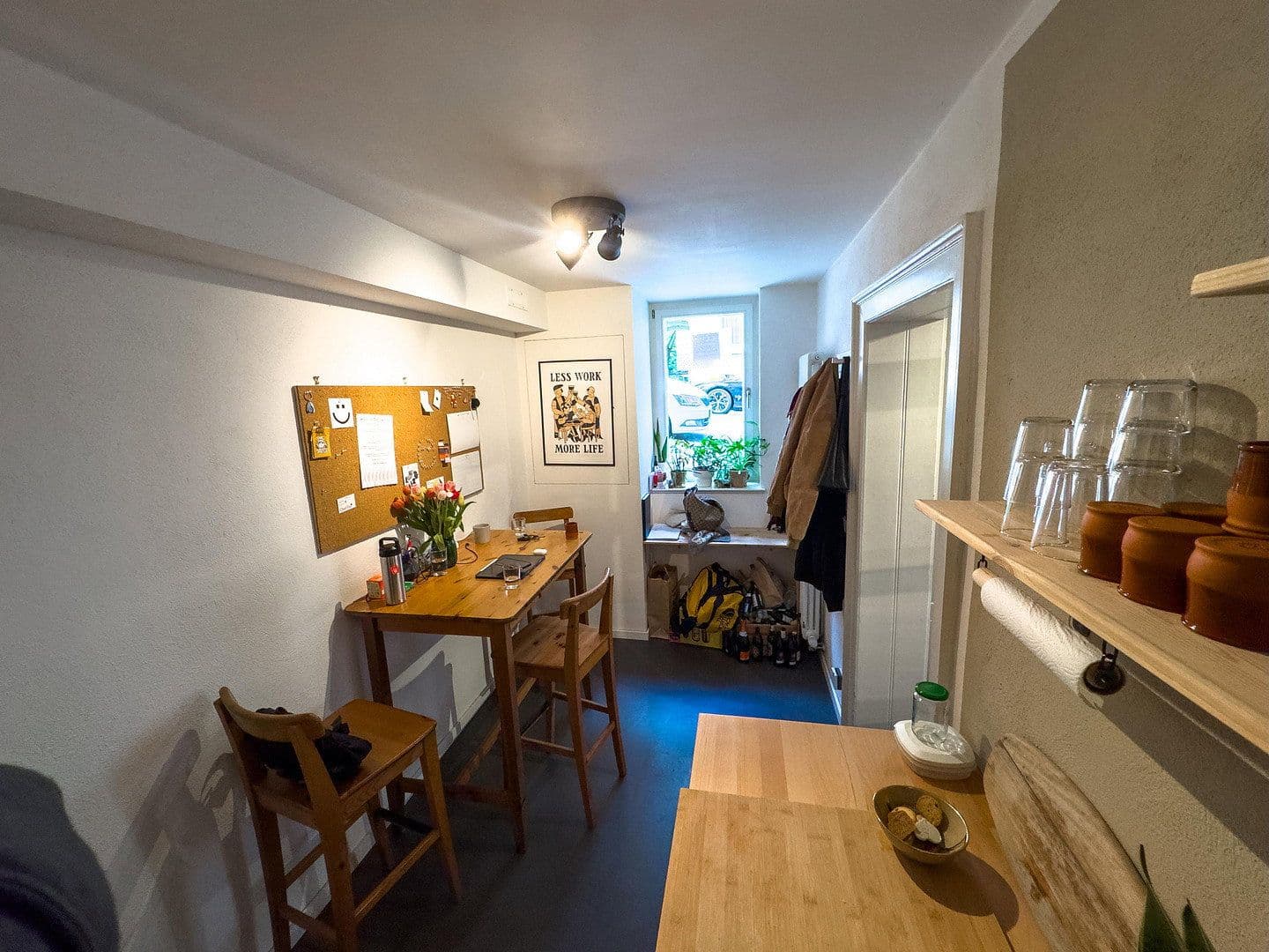 Prenájom kancelárie 65 m², Stuttgart, Bádensko-Wurttembersko Prenájom kancelárie 65 m², Stuttgart, Bádensko-Wurttembersko