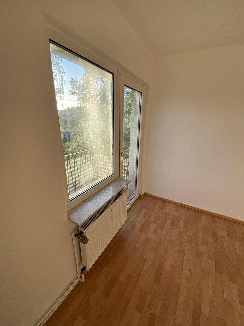 Prenájom bytu 2-izbový 50 m², Schillerstr. 17b, Rödermark, Hesensko Prenájom bytu 2-izbový 50 m², Schillerstr. 17b, Rödermark, Hesensko