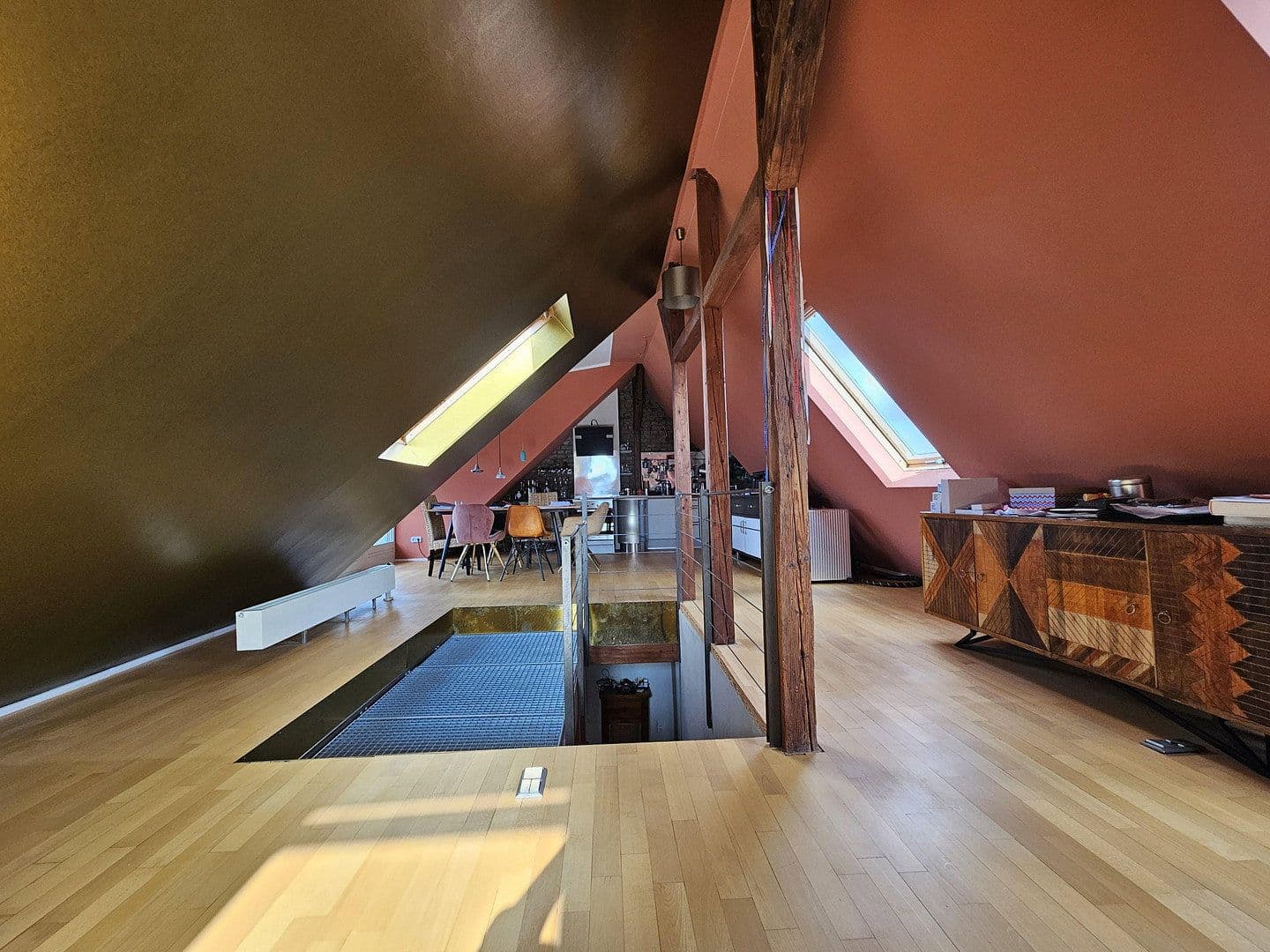 Predaj bytu 3-izbový 107 m², Frankfurt, Hesensko Predaj bytu 3-izbový 107 m², Frankfurt, Hesensko