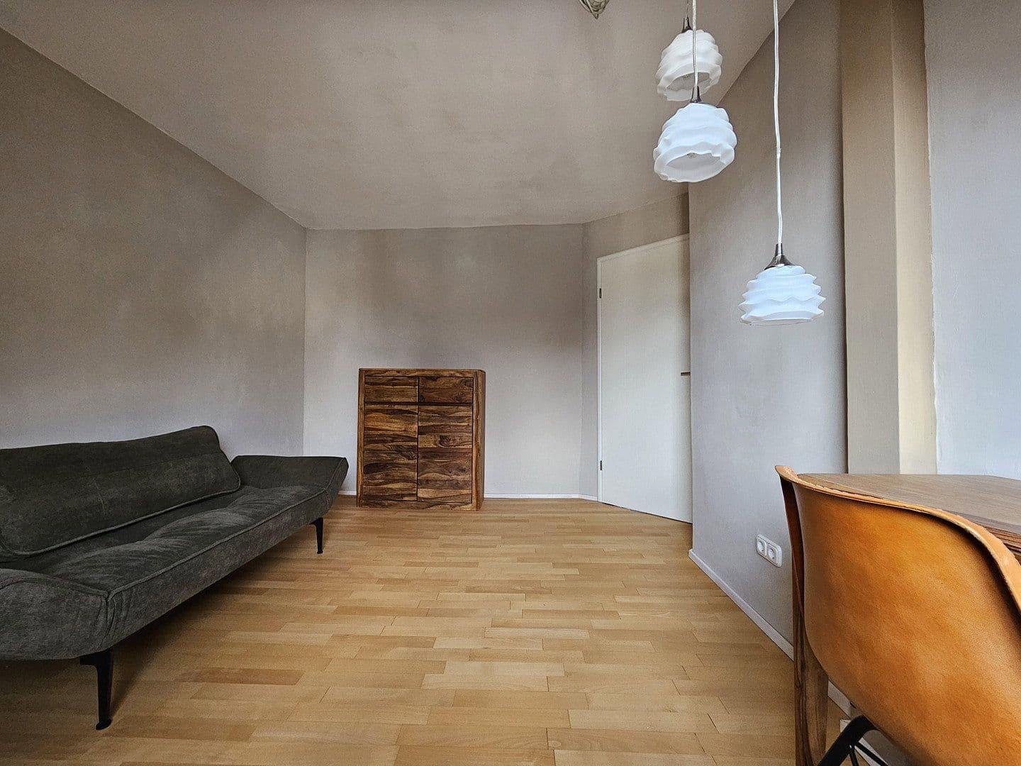 Predaj bytu 3-izbový 107 m², Frankfurt, Hesensko Predaj bytu 3-izbový 107 m², Frankfurt, Hesensko