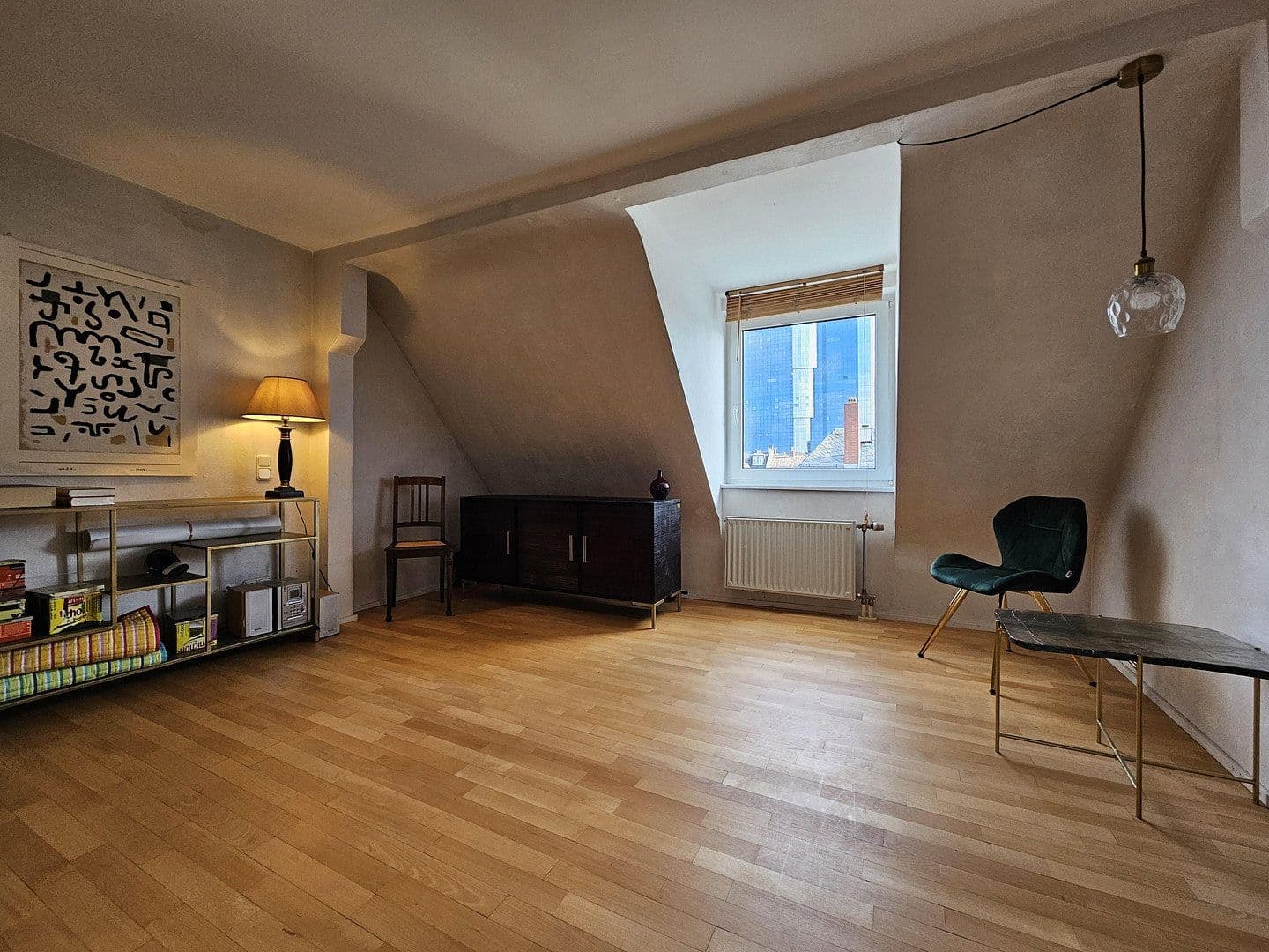 Predaj bytu 3-izbový 107 m², Frankfurt, Hesensko Predaj bytu 3-izbový 107 m², Frankfurt, Hesensko