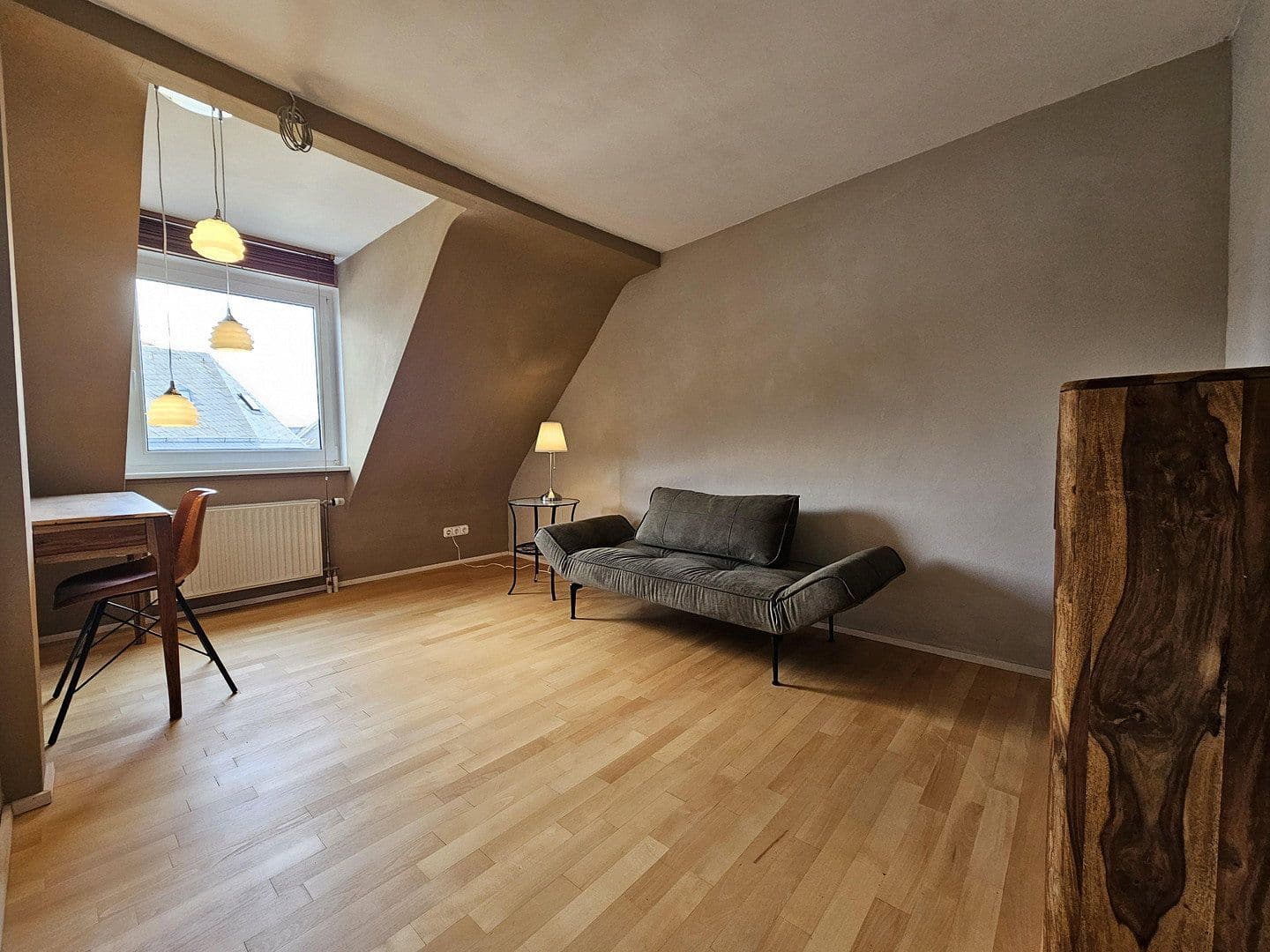 Predaj bytu 3-izbový 107 m², Frankfurt, Hesensko Predaj bytu 3-izbový 107 m², Frankfurt, Hesensko