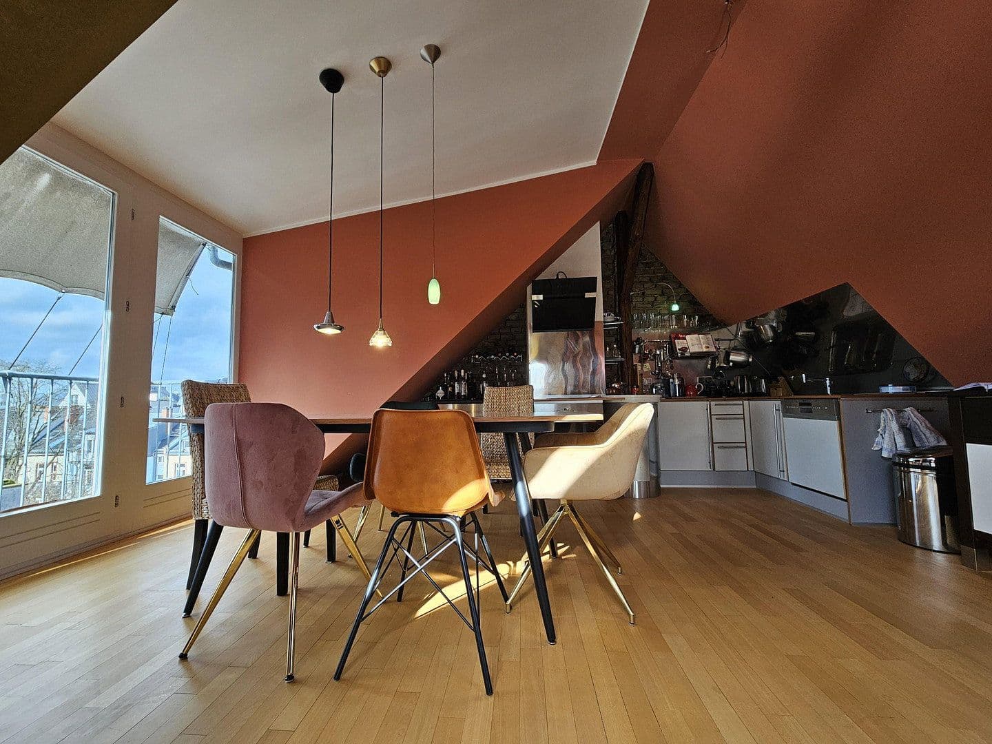 Predaj bytu 3-izbový 107 m², Frankfurt, Hesensko Predaj bytu 3-izbový 107 m², Frankfurt, Hesensko