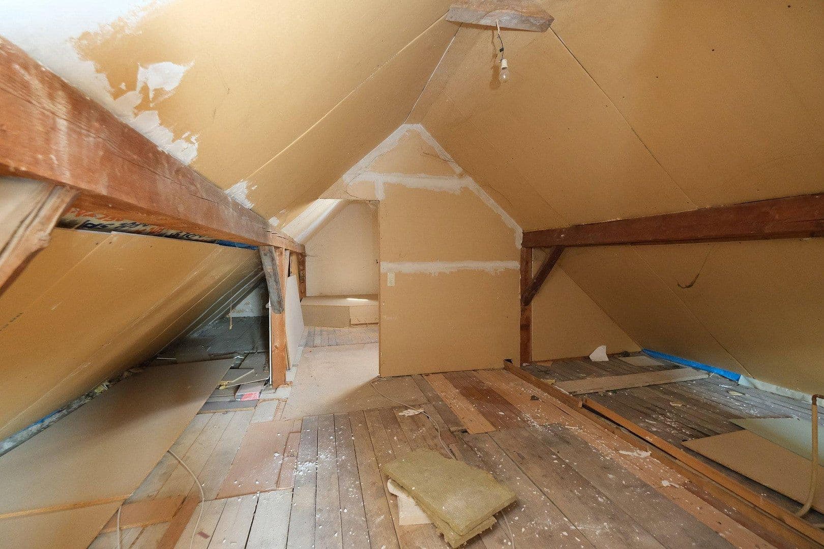 Prenájom domu 141 m², pozemek 906 m², Osterwald, Dolné Sasko Prenájom domu 141 m², pozemek 906 m², Osterwald, Dolné Sasko