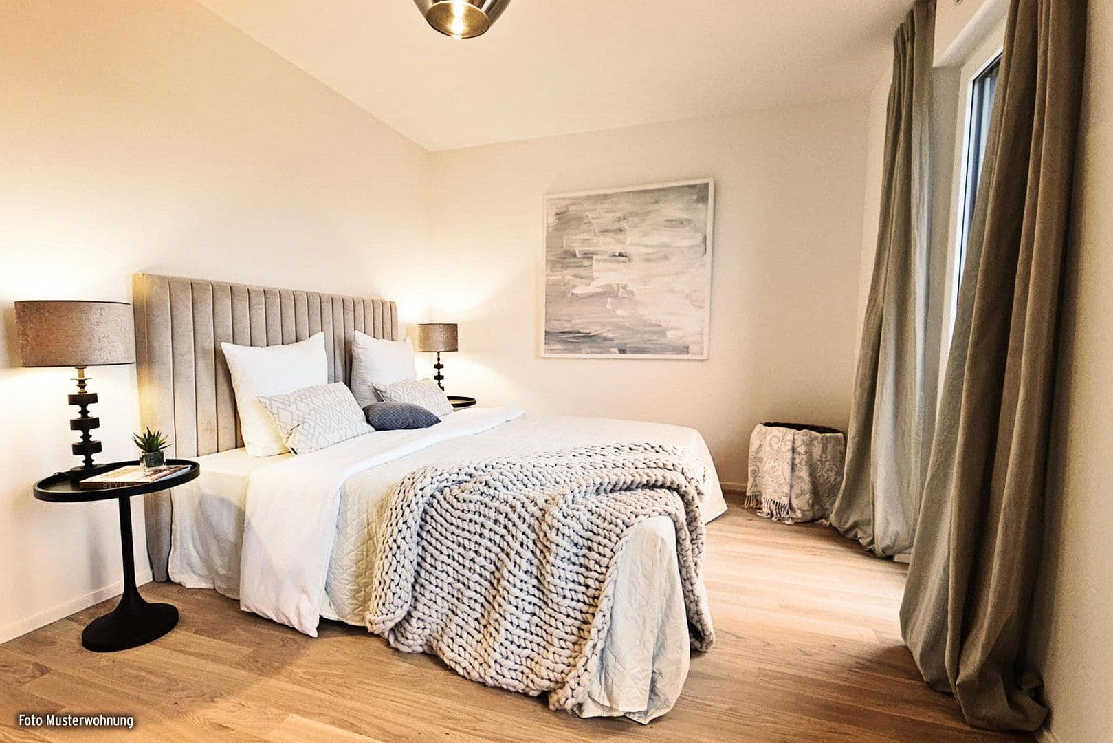 Predaj bytu 4-izbový 92 m², Keferloher-Markt-Straße, Putzbrunn-Oedenstockach, Bavorsko Predaj bytu 4-izbový 92 m², Keferloher-Markt-Straße, Putzbrunn-Oedenstockach, Bavorsko