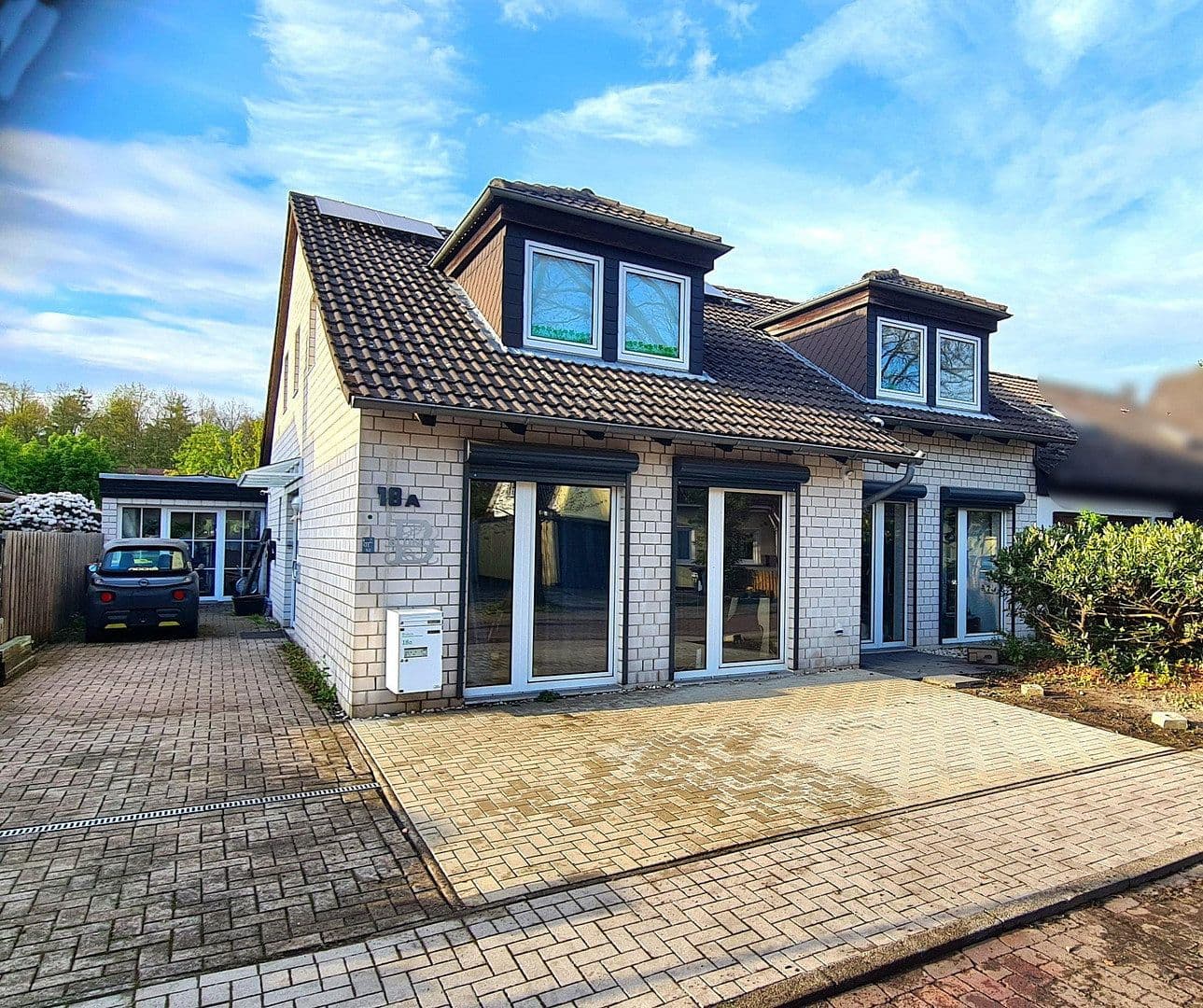 Predaj domu 174 m², pozemek 706 m², Hannover, Dolné Sasko Predaj domu 174 m², pozemek 706 m², Hannover, Dolné Sasko